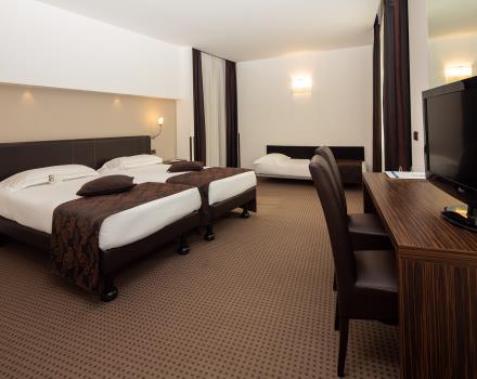 Se viaggi in compagnia, scegli in comfort delle Camere Triple di Hotel Biri, moderno 4 stelle a Padova!