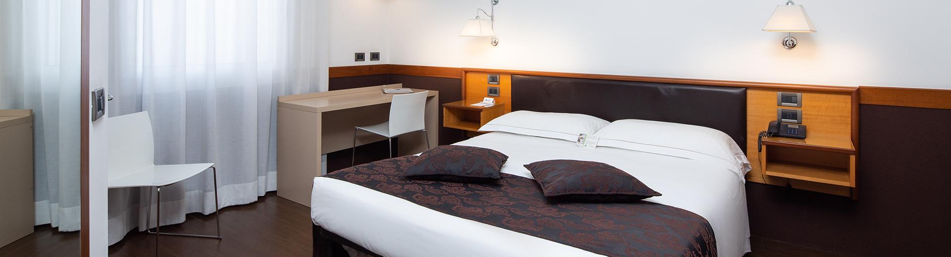 Scopri tutto il comfort delle nostre camere Singole: prenota Hotel Biri, 4 stelle a Padova!