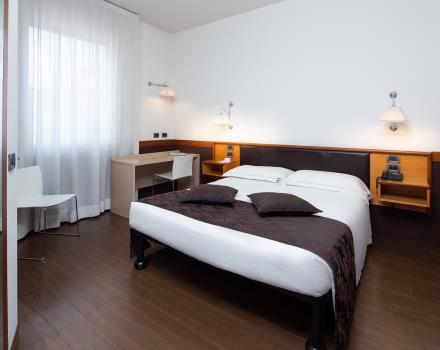 Scopri tutto il comfort delle nostre camere Singole: prenota Hotel Biri, 4 stelle a Padova!